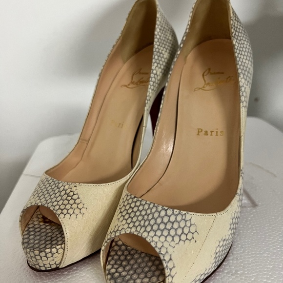 louboutin snake heels